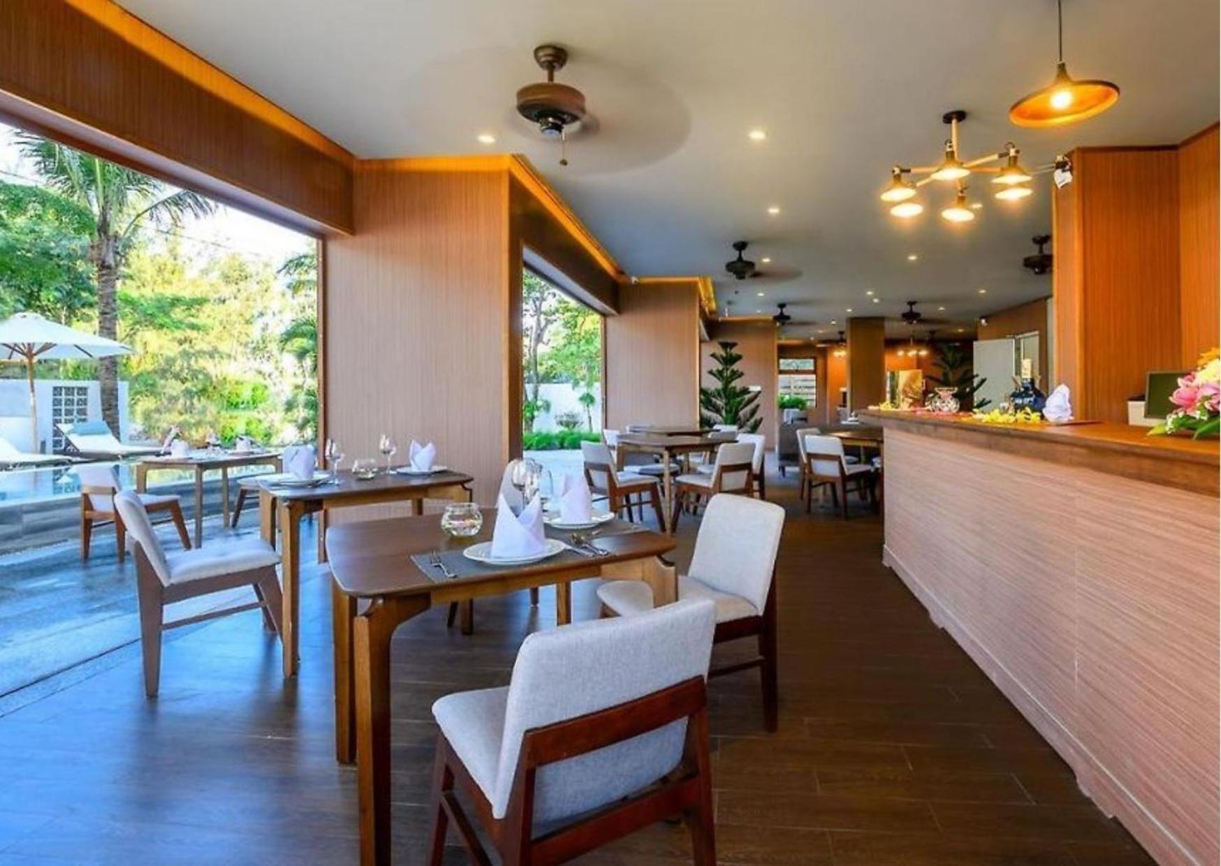 Hoi An Ocean Front Hotel ภายนอก รูปภาพ
